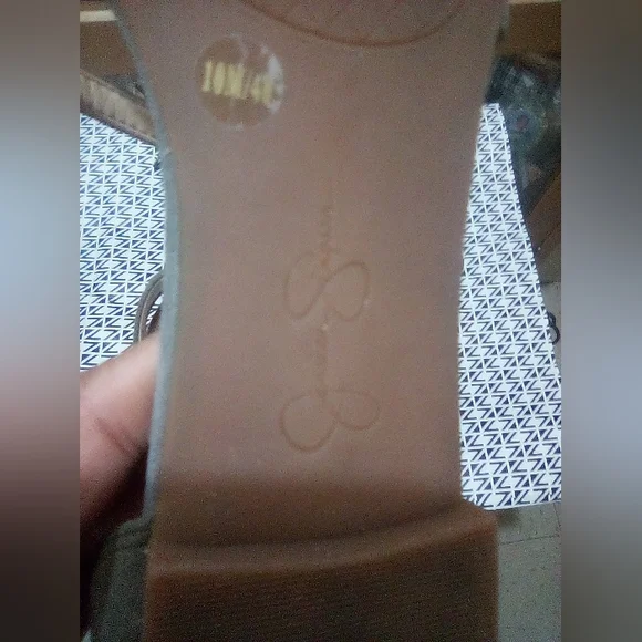 Jessica Simpson Suede Flats - Picture 12 of 16